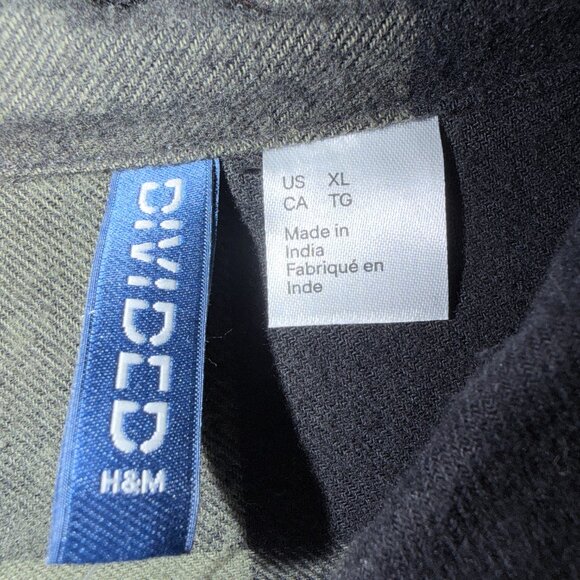 NWT H&M Men's Plaid Button Down - Picture 5 of 6